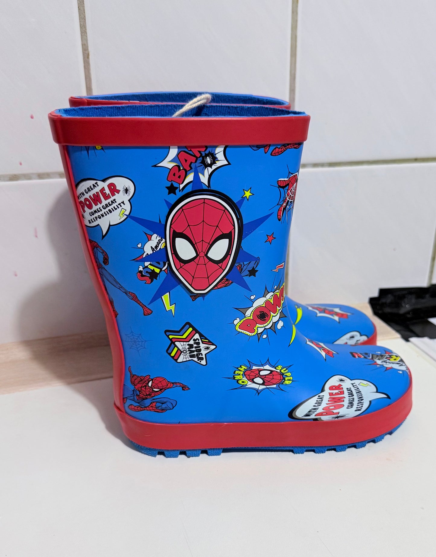 Spider-Man Kids' Blue & Red Rubber Wellies – Adventure-Ready Footwear!