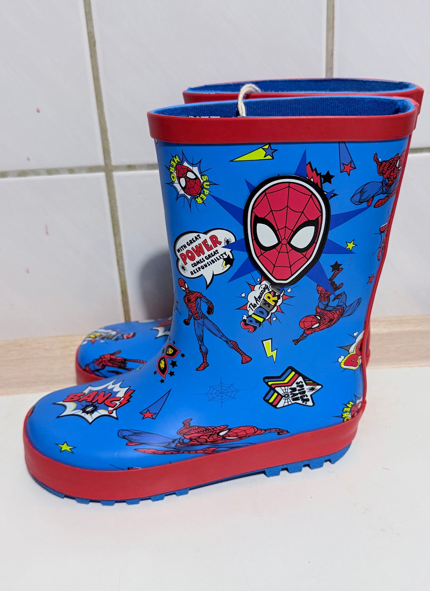 Spider-Man Kids' Blue & Red Rubber Wellies – Adventure-Ready Footwear!